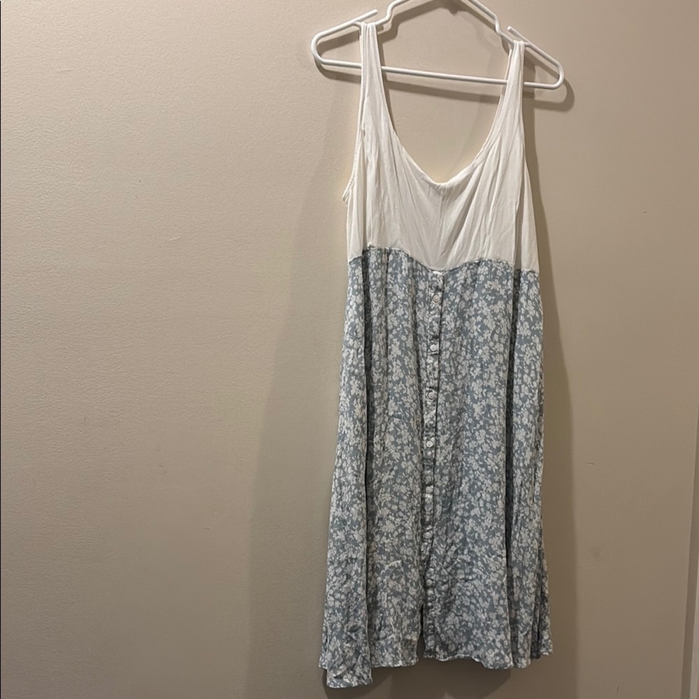 Seraphine White / floral nursing dress - size 8 - great condition
